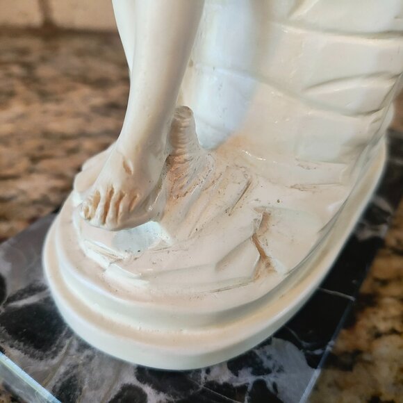 Pieta Religious Figurine Mary Holding Jesus on Marble Base Signed Casea - Picture 12 of 15